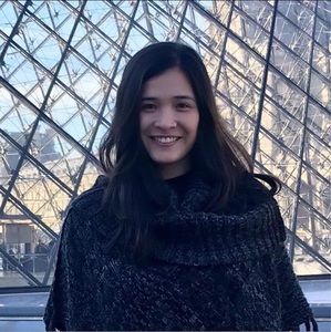 Meet your Posher, Fernanda